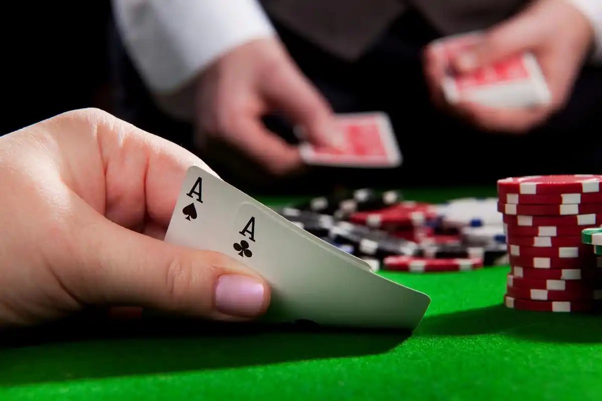 mmkburme Live Dealer Baccarat Dragon Tiger ကတ်ဂိမ်း မြန်မာ ကစားသမား